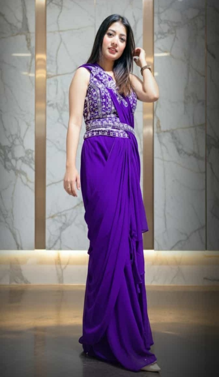 GlamPearl Georgette Saree