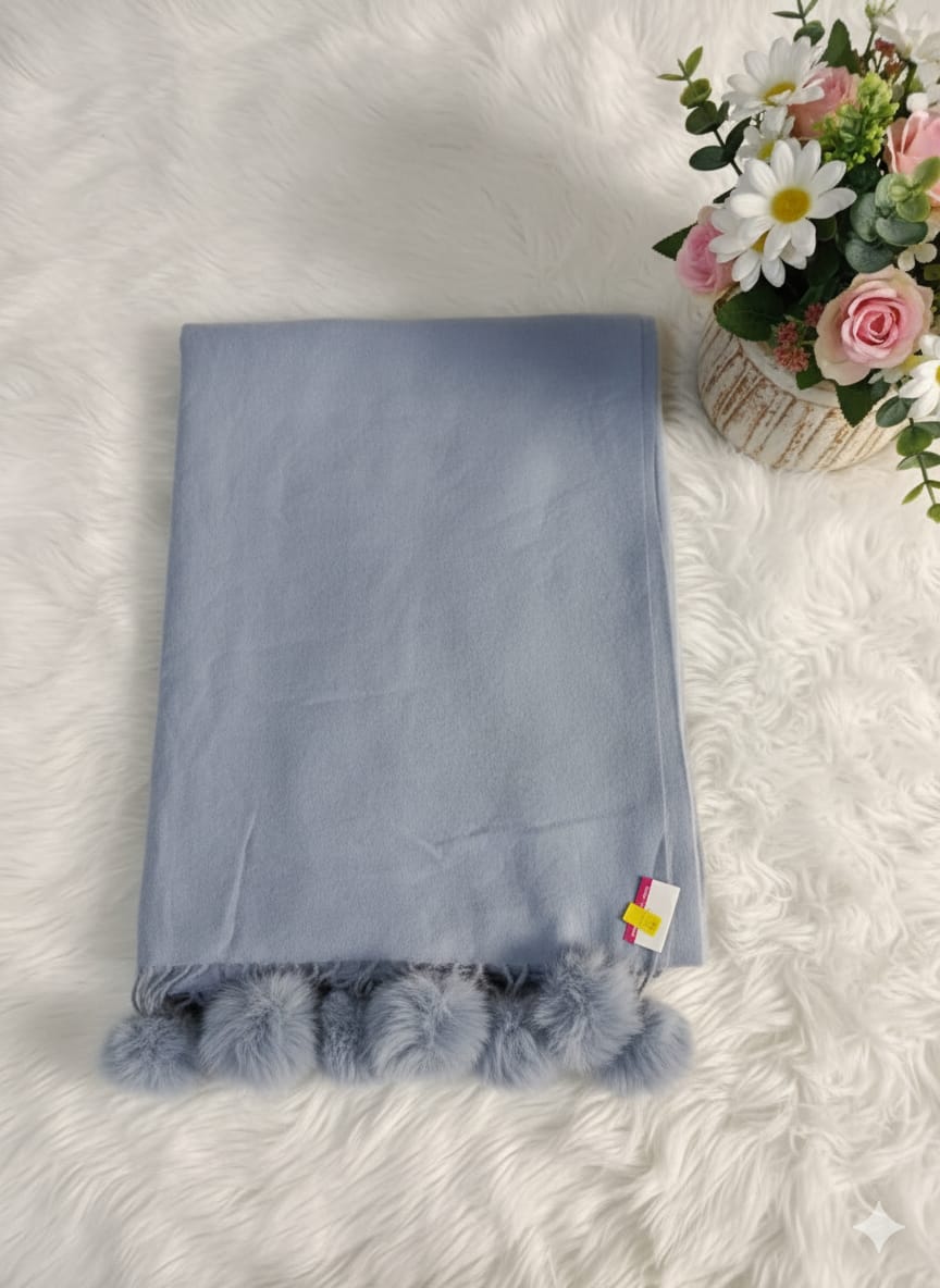 WinterEase Soft Woollen Stole